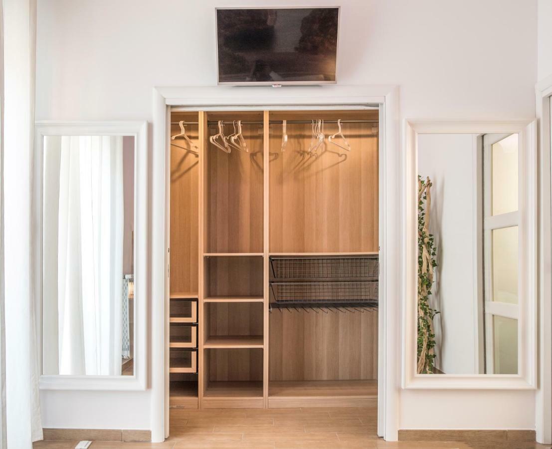 Finestra Sul Porto Apartamento Bari Exterior foto